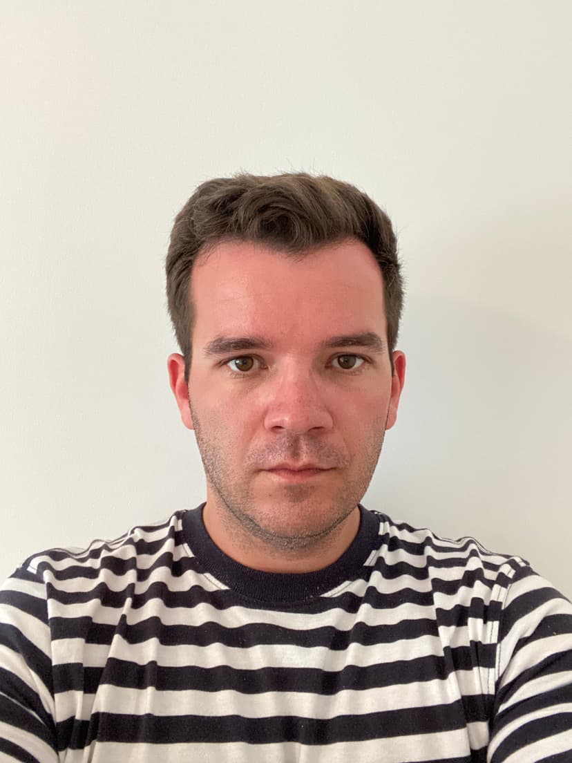 Yaroslav Muraviov headshot